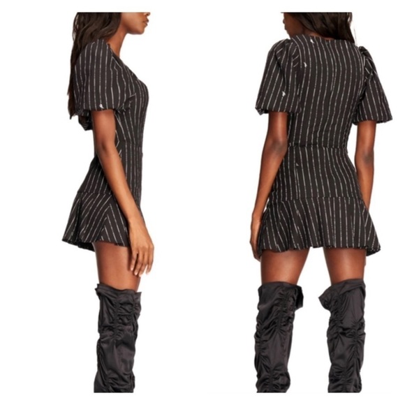 NWT I.AM.GIA Chelsey Mini Dress Black Pinstripe Puff Sleeve Corset Small Blogger - Picture 2 of 11